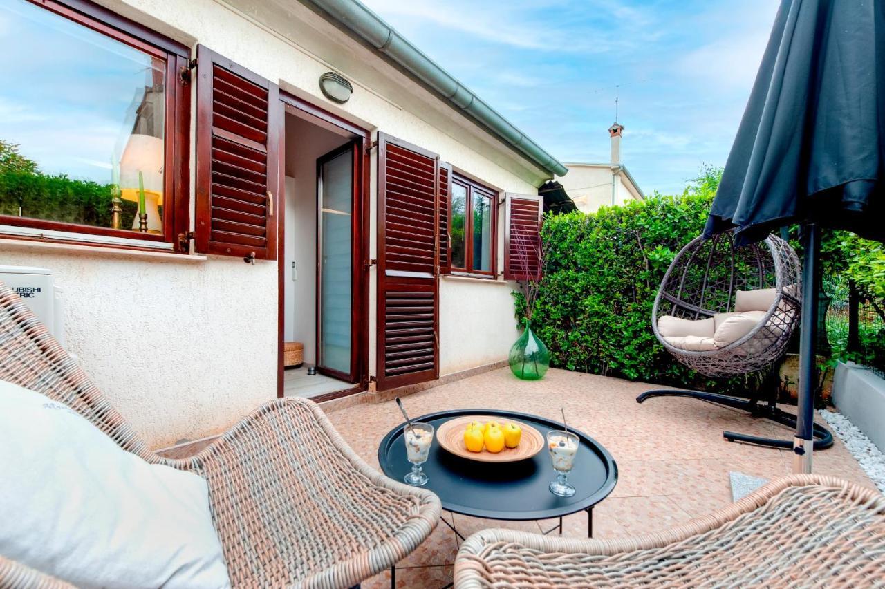 Villa B&B Marina & Parking Free Rovinj Exterior foto