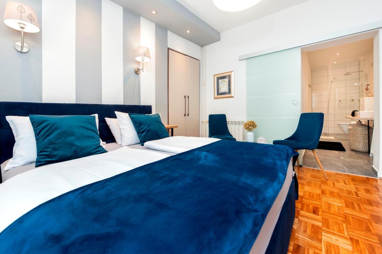 Villa B&B Marina & Parking Free Rovinj Exterior foto