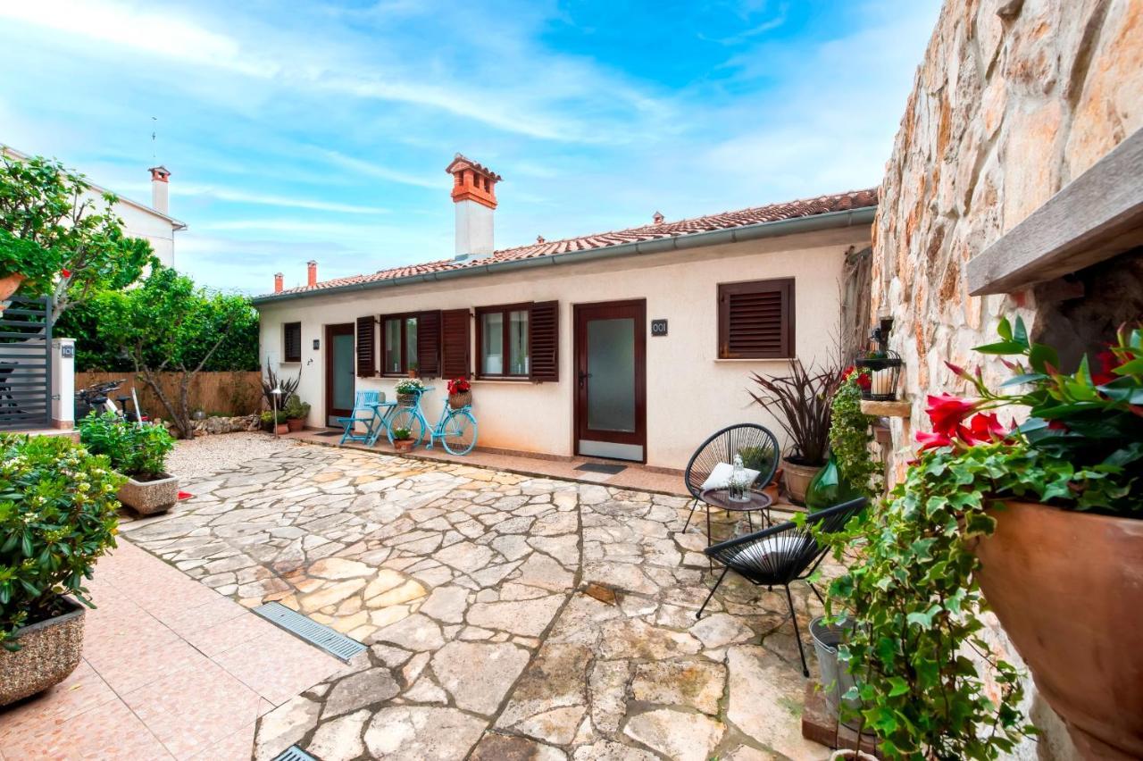 Villa B&B Marina & Parking Free Rovinj Exterior foto
