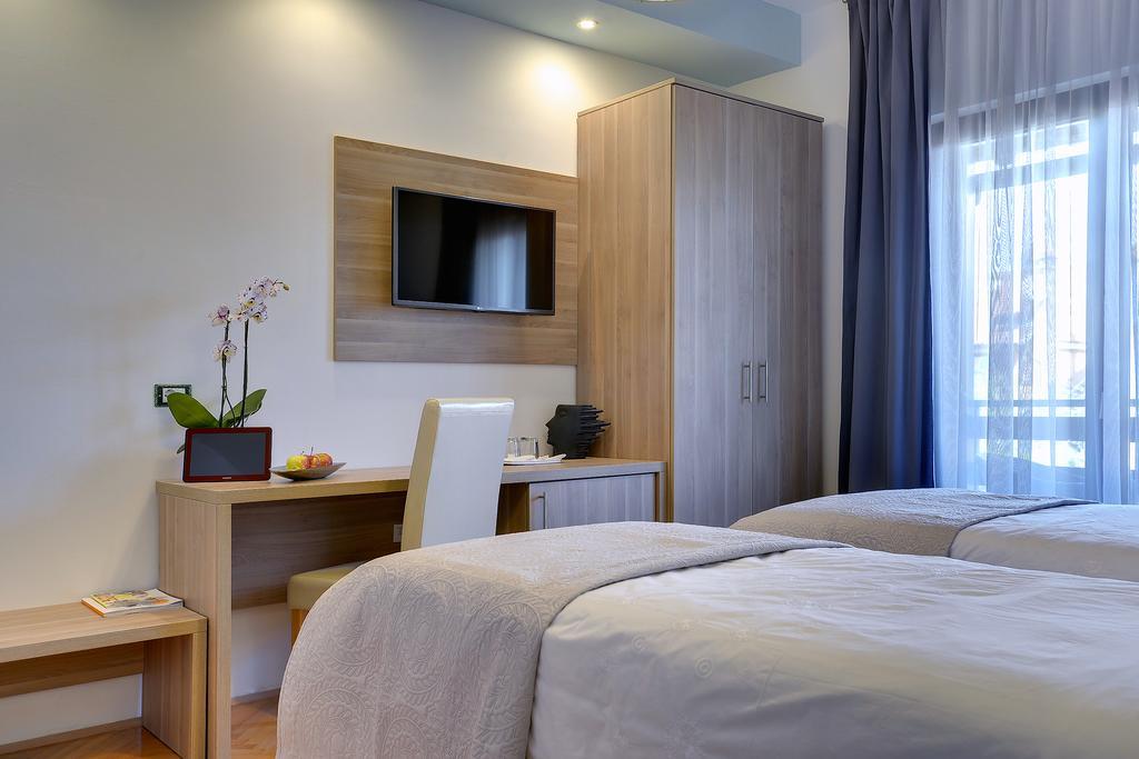 Villa B&B Marina & Parking Free Rovinj Exterior foto
